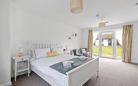 Number 5 - Lytton Tree Lodge, Reydon, Southwold